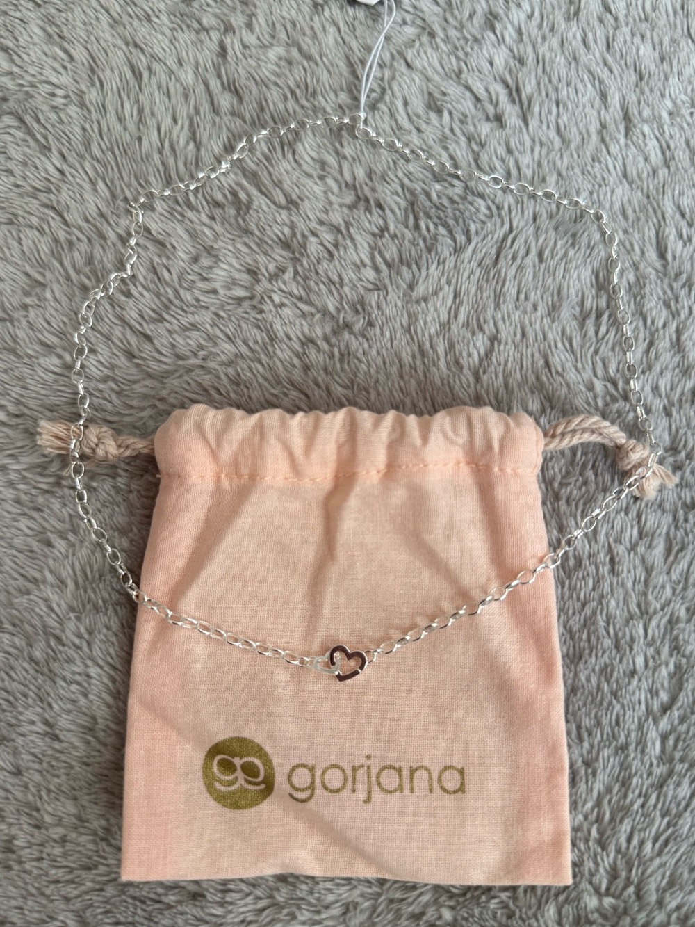 NWT gorjana Parker Heart Mini Necklace